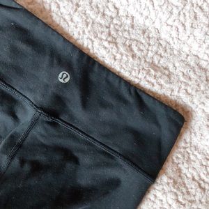 lulu lemon full/ankle-length black leggings